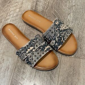 Madden Girl Snakeskin Black and Tan Sandals